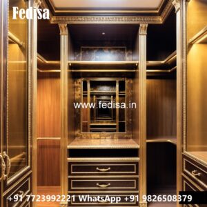 Luxury Classic Wardrobe with Mirror Panels No-6052