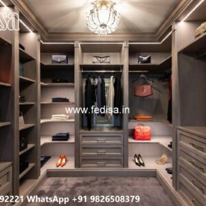 Classic Wooden Wardrobe for Master Bedrooms No-4210