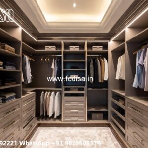 Traditional Wooden Wardrobe with Luxury Finish No-4285