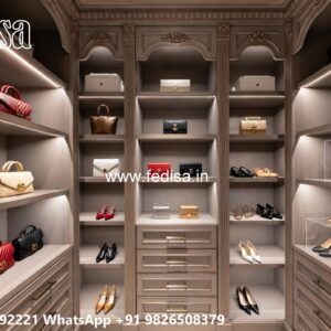Antique Closet Design with Wooden Beauty No-4289
