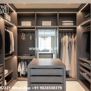 Classic Wardrobe Design with Functional Beauty No-4343