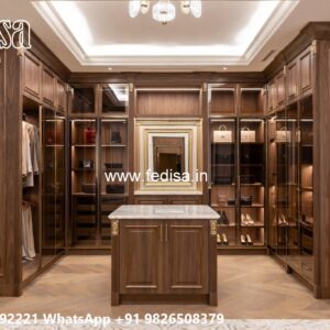 Classic Bedroom Closet with Artistic Carvings No-4376