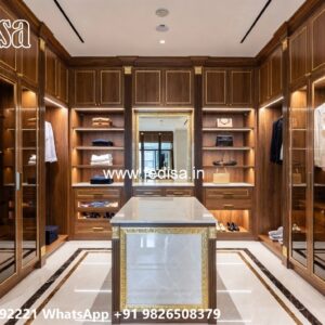 Traditional Wardrobe Design with Wooden Elegance No-4381