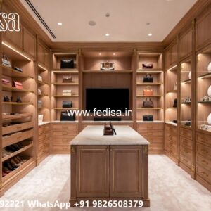 Royal Closet Design with Decorative Details No-4401