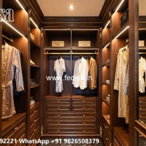 Traditional Wooden Closet with Elegant Details No-4427