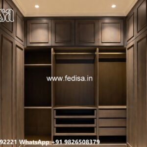 Traditional Luxury Closet with Wooden Beauty No-4444