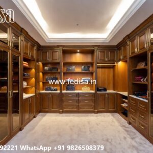 Traditional Bedroom Closet with Elegant Decor No-4451