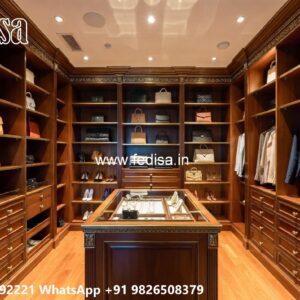 Traditional Closet Design with Timeless Appeal No-4463