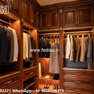 Royal Luxury Closet with Decorative Elegance No-4471