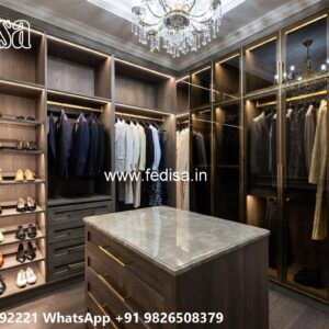 Classic Wardrobe Design with Wooden Sophistication No-4485