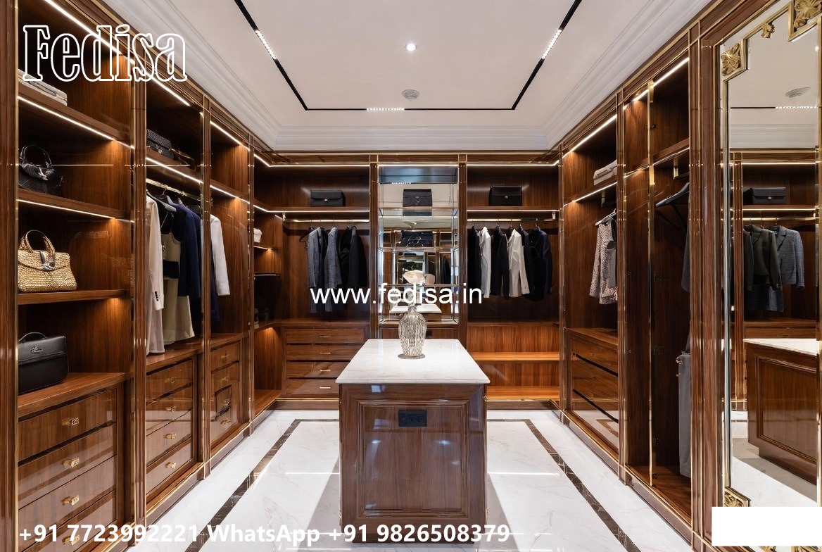 Classic Wooden Wardrobe Design for Elegant Interiors No-4513