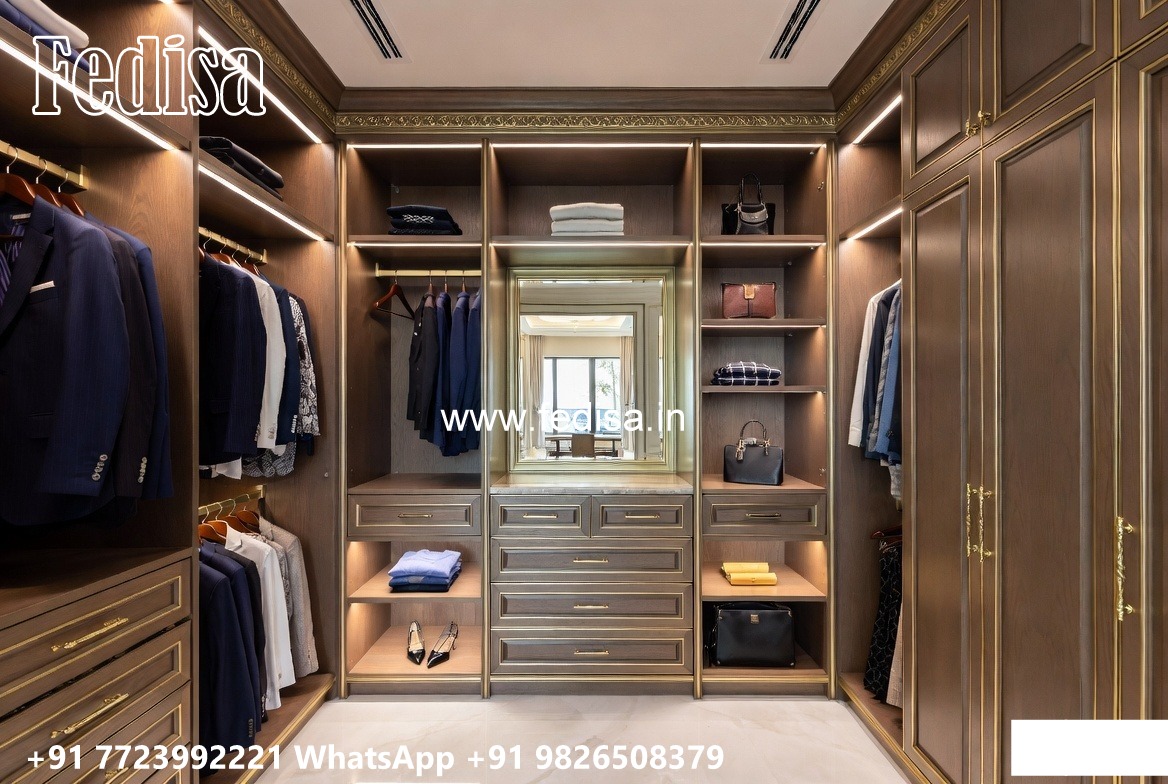 Beautiful Wardrobe Design with Contemporary Touch No-4624