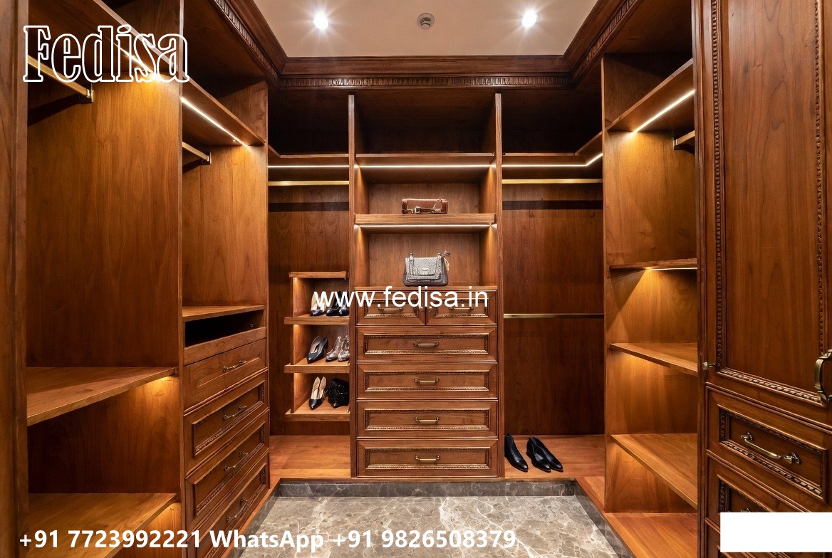 Elegant Sliding Wardrobe Design with Smart Storage No-4755