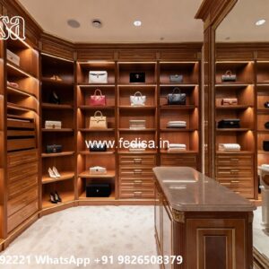 Elegant Wardrobe Design with Modern Mirror Finish No-4782