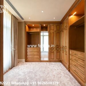 Luxury Wardrobe Trends No-4880