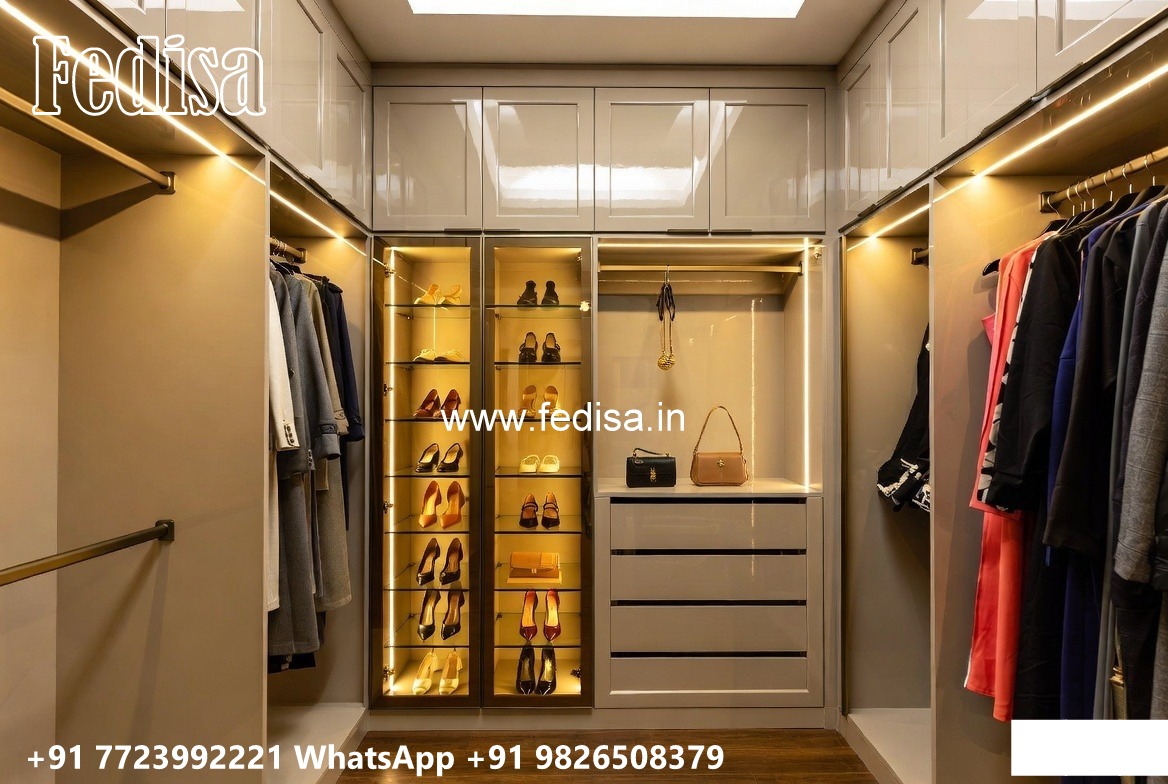 Luxury Wardrobe Layouts No-5054