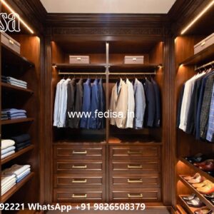 Classic Wardrobe Design with Beautiful Carvings No-5170