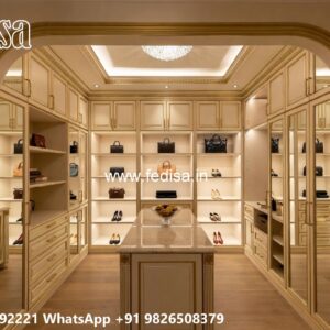 Classic Wardrobe Design with Rich Carvings No-5209
