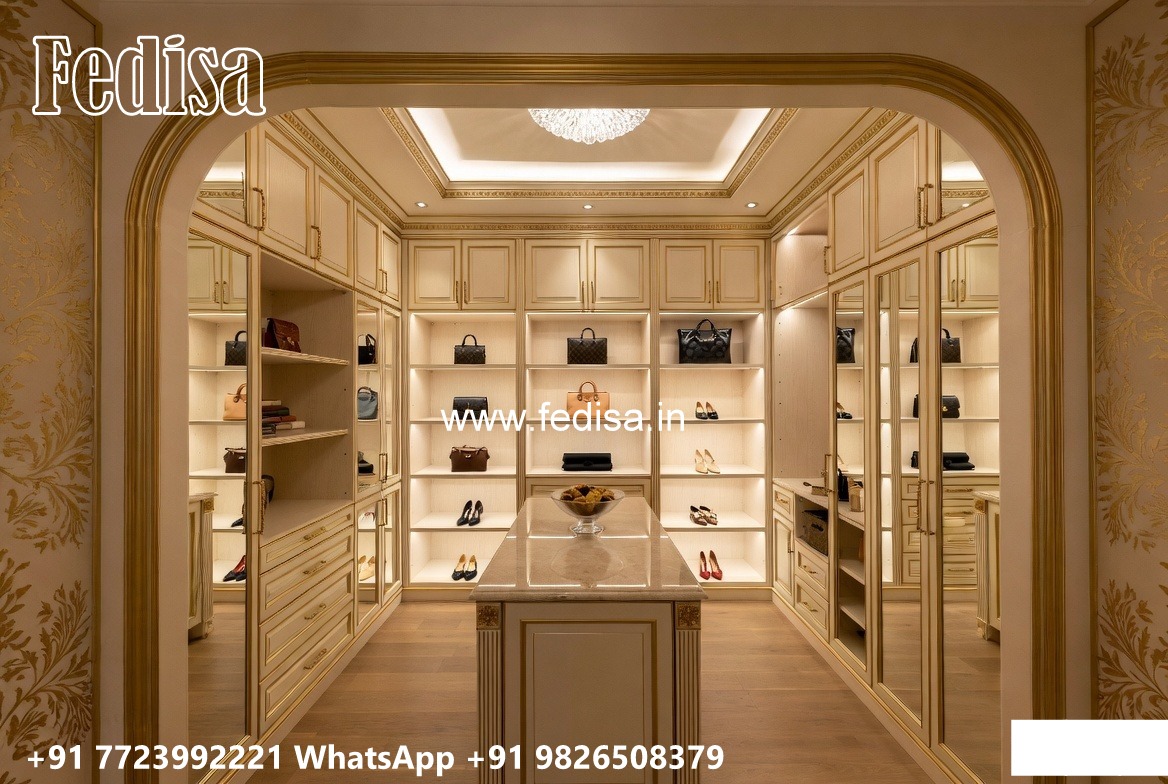 Classic Wardrobe Design with Rich Carvings No-5209