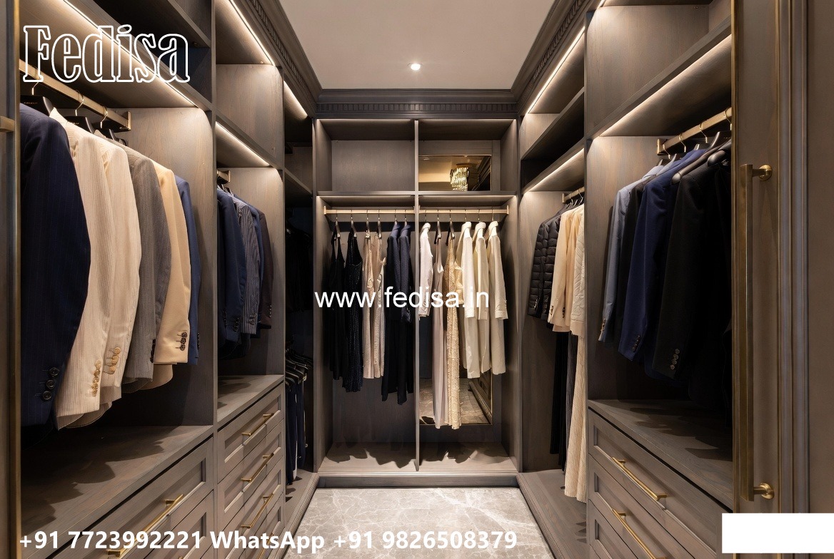 Wooden Closet Design with Elegant Craftsmanship No-5241