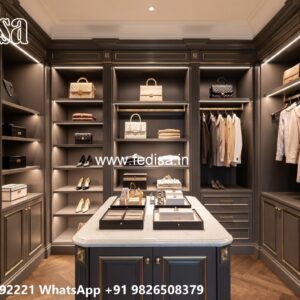 Classic Bedroom Closet with Artistic Carvings No-5275