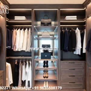 Classic Wardrobe Design with Sophisticated Style No-5289