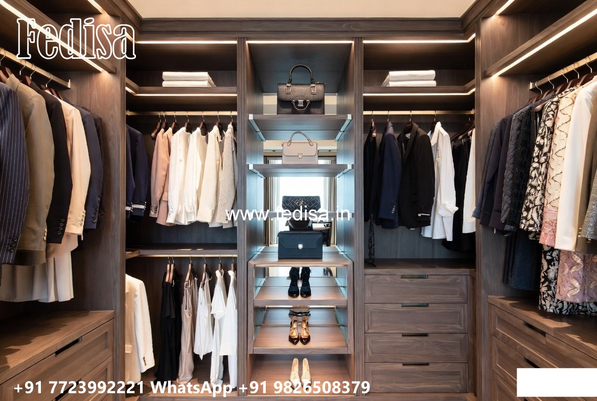 Classic Wardrobe Design with Sophisticated Style No-5289