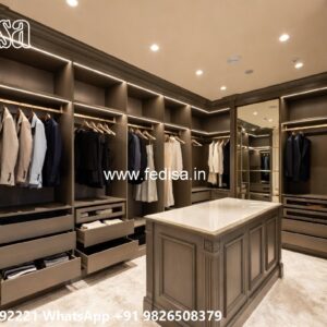 Luxury Traditional Wardrobe with Mirror Finish No-5307