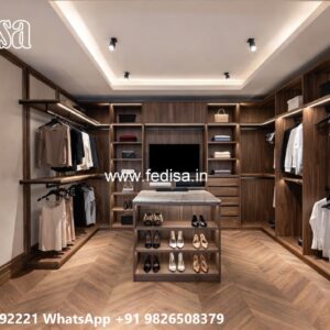 Vintage Luxury Closet with Premium Appeal No-5387