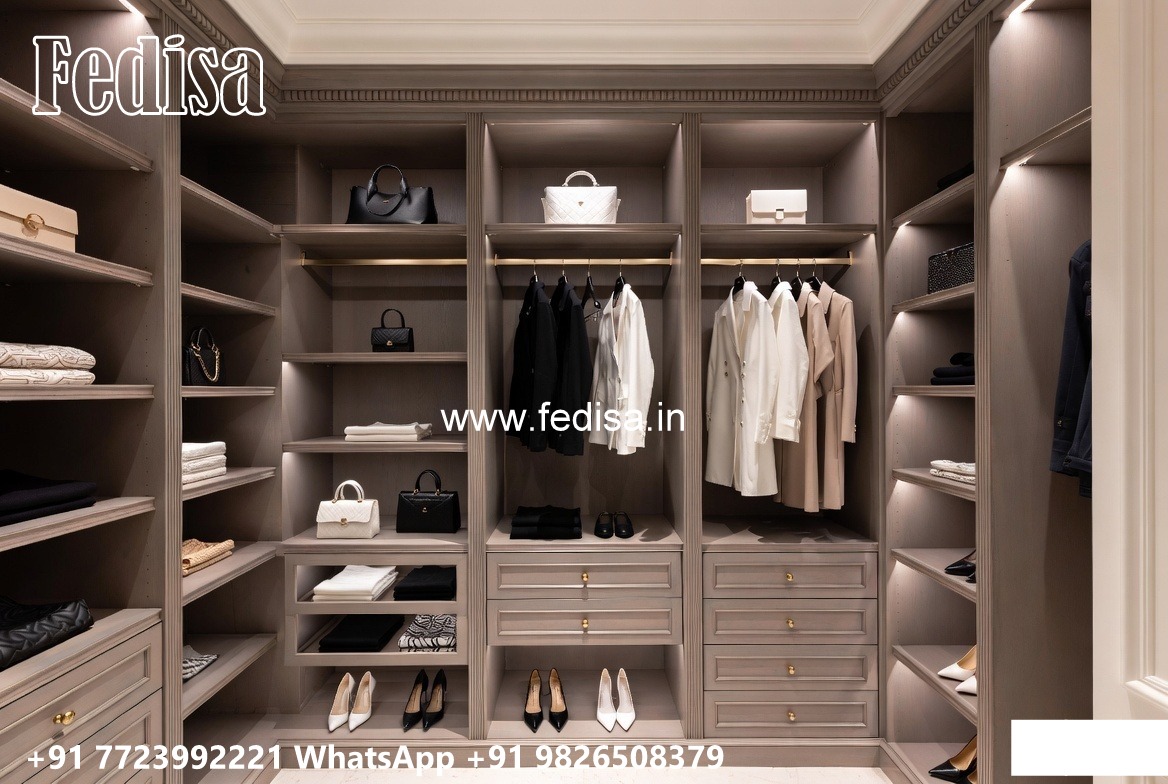 Traditional Wardrobe Design with Elegant Craftsmanship No-5390
