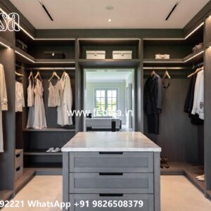 Wardrobe Design with Stylish Handle Details No-5460