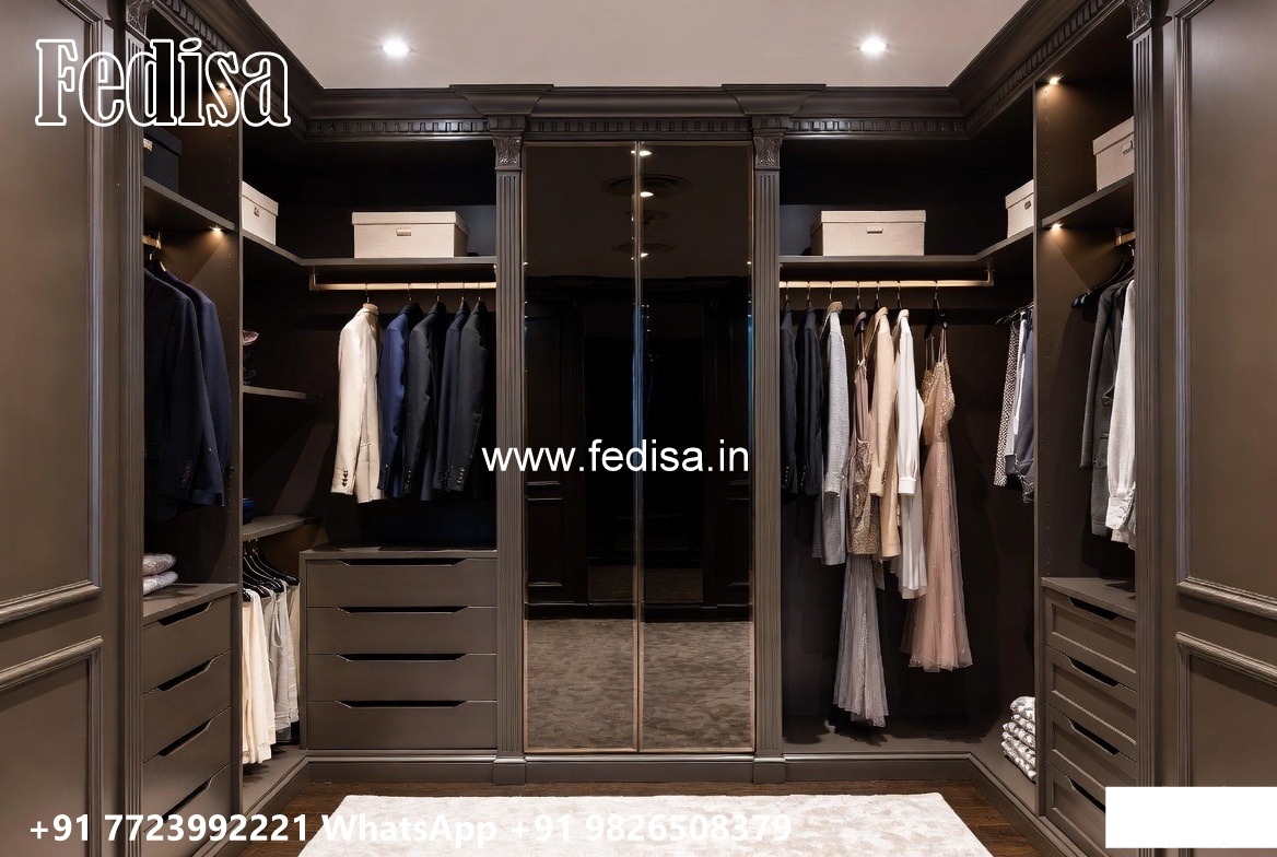 Stylish Wardrobe Design with Wooden Texture No-5481