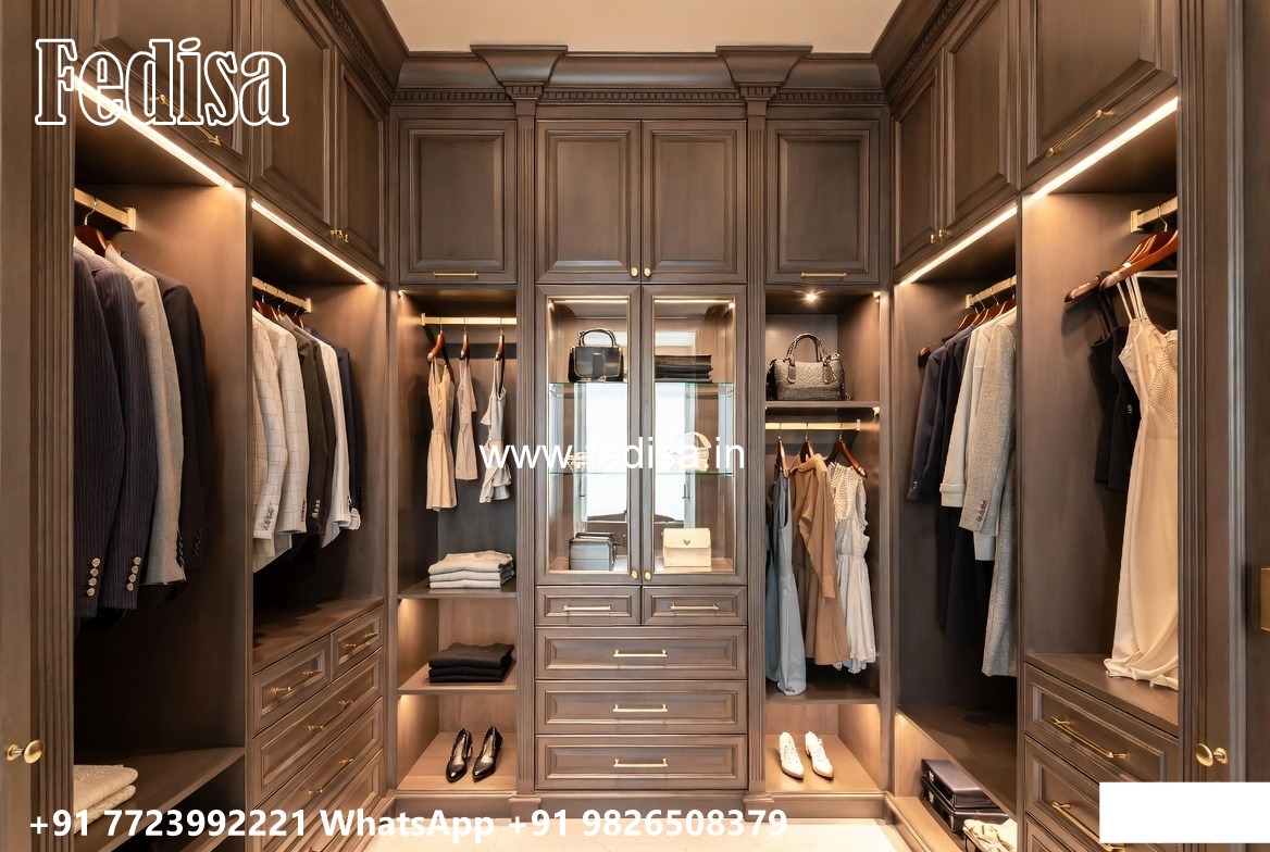 Elegant Wooden Closet Design Trends No-6054