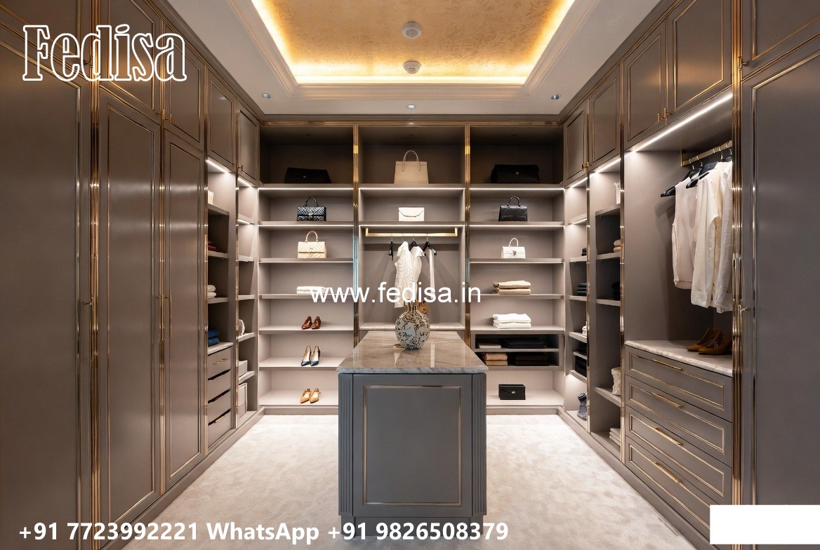 Elegant Bedroom Closet with Classic Style No-6084