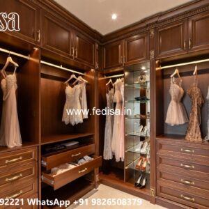 Luxury Closet Design with Vintage Charm No-6134