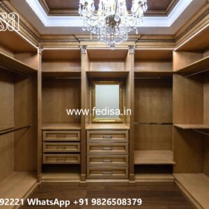 Elegant Wooden Wardrobe with Decorative Carving No-6144