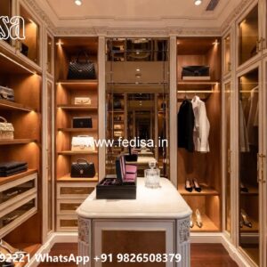 Traditional Wardrobe Design with Artistic Details No-6147