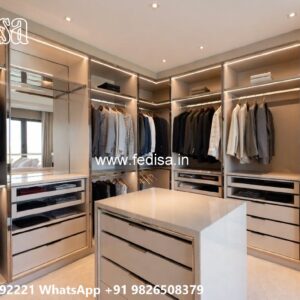 Luxury Classic Closet for Spacious Homes No-6152
