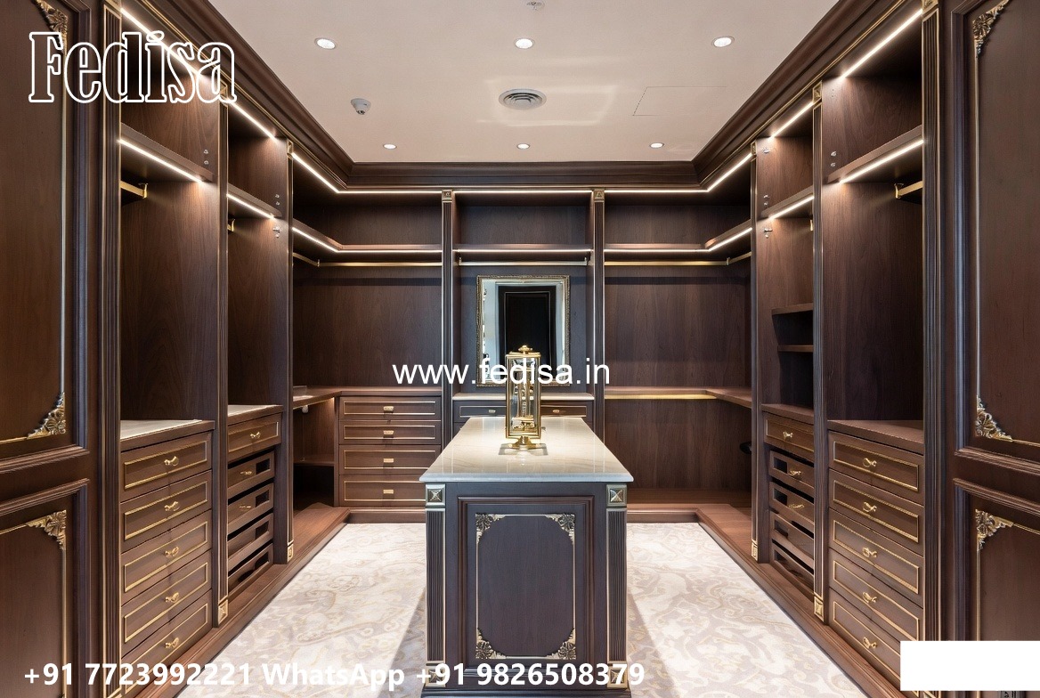 Royal Luxury Wardrobe with Timeless Charm No-6182