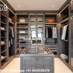 Elegant Wardrobe Design with Antique Inspiration No-6186