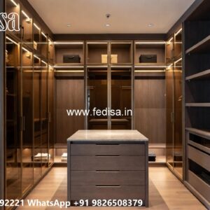 Traditional Wooden Wardrobe with Artistic Craftsmanship No-6254