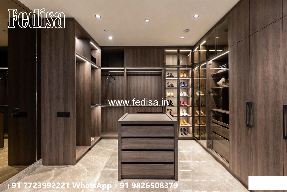 Beautiful Wardrobe Design with Mirror Finish No-6306