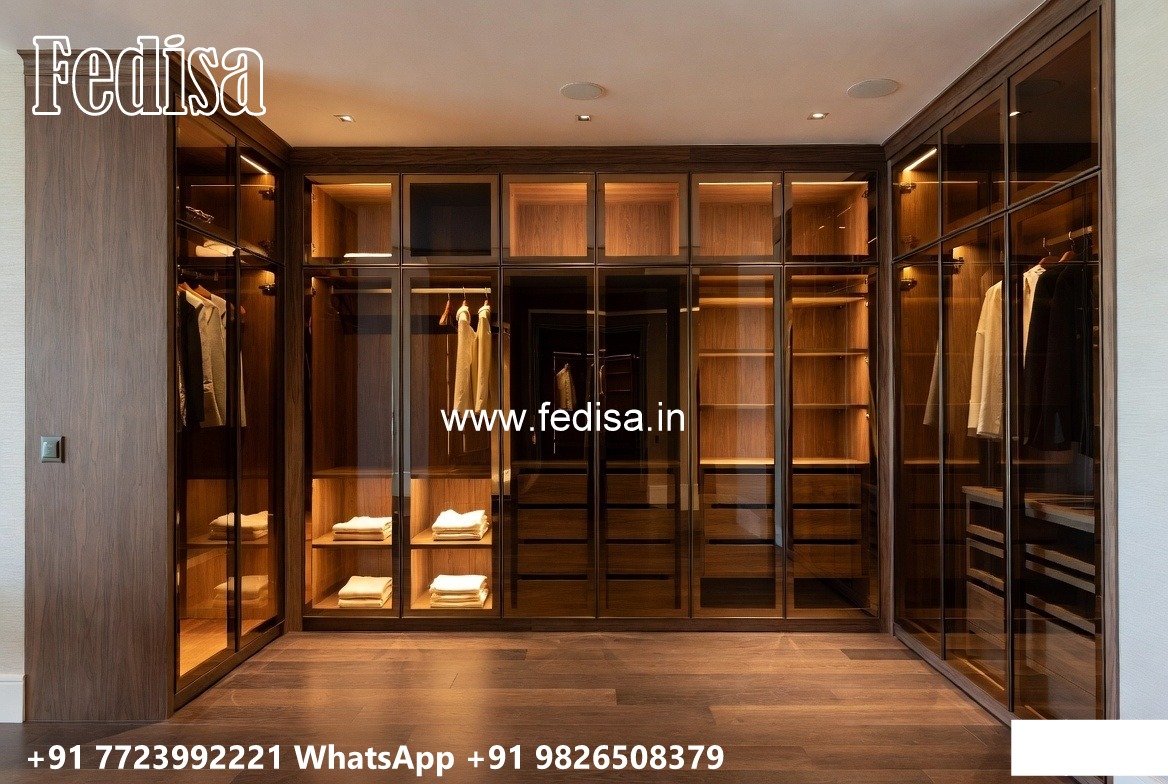 Beautiful Wooden Closets No-6701