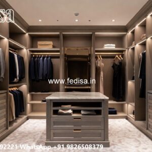Classic Wardrobe Design with Carved Doors No-6925