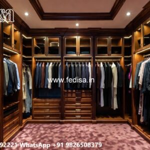 Classic Wardrobe Design with Beautiful Carvings No-6968