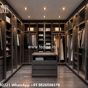 Classic Closet Design with Decorative Mirrors No-6977