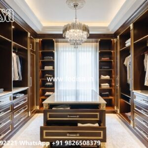 Royal Closet Design with Classic Beauty No-6981