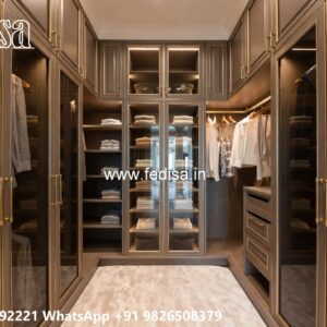 Elegant Wardrobe Design with Traditional Style No-6991