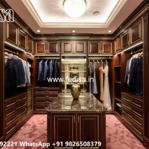 Traditional Bedroom Wardrobe with Decorative Style No-7083