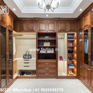 Antique Closet Design with Wooden Craftsmanship No-7111